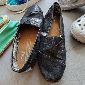 Black glitter Tom's   girls size 1